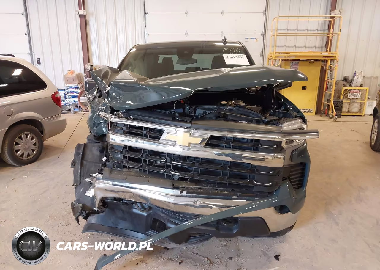 2026 Chevrolet Silverado 1500 4Wd Short Bed Lt With 2Fl VIN:3GCPKKEKXTG175242 - 11