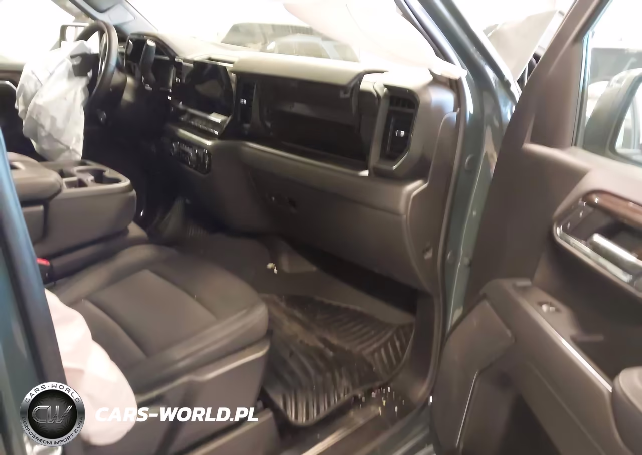 2026 Chevrolet Silverado 1500 4Wd Short Bed Lt With 2Fl VIN:3GCPKKEKXTG175242 - 5