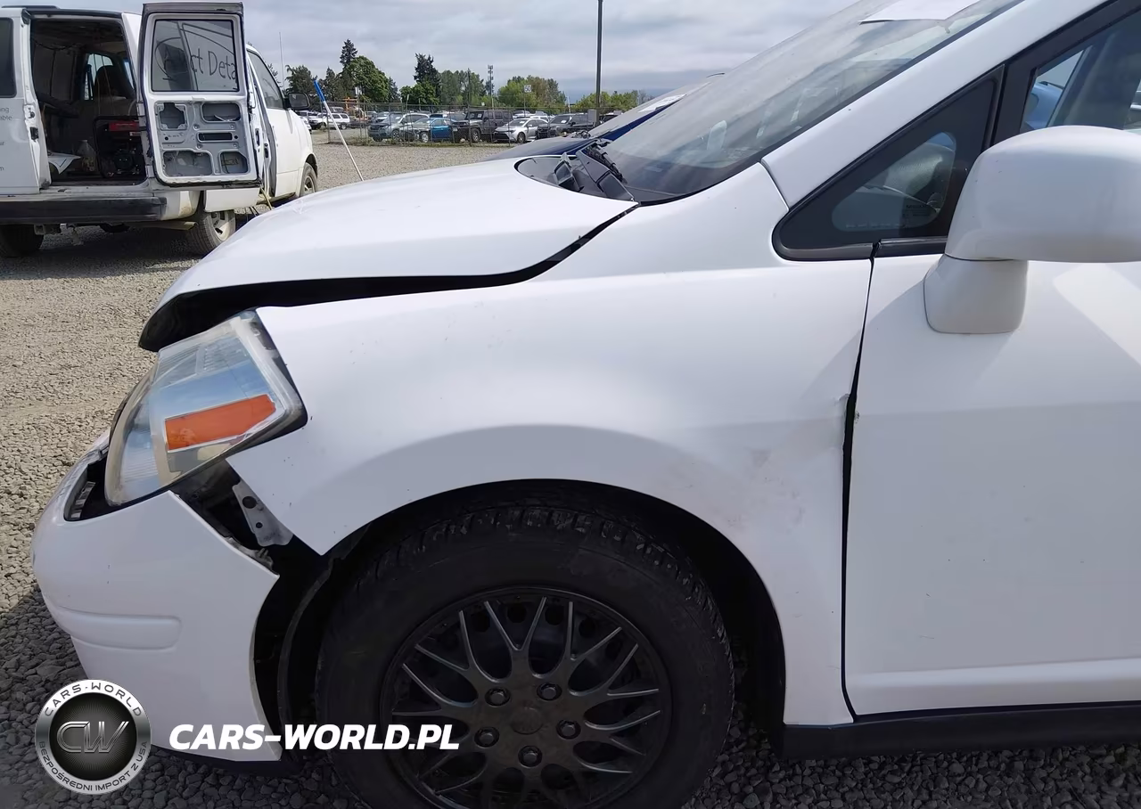 2011 Nissan Versa 1.8S VIN:3N1BC1APXBL470529 - 17
