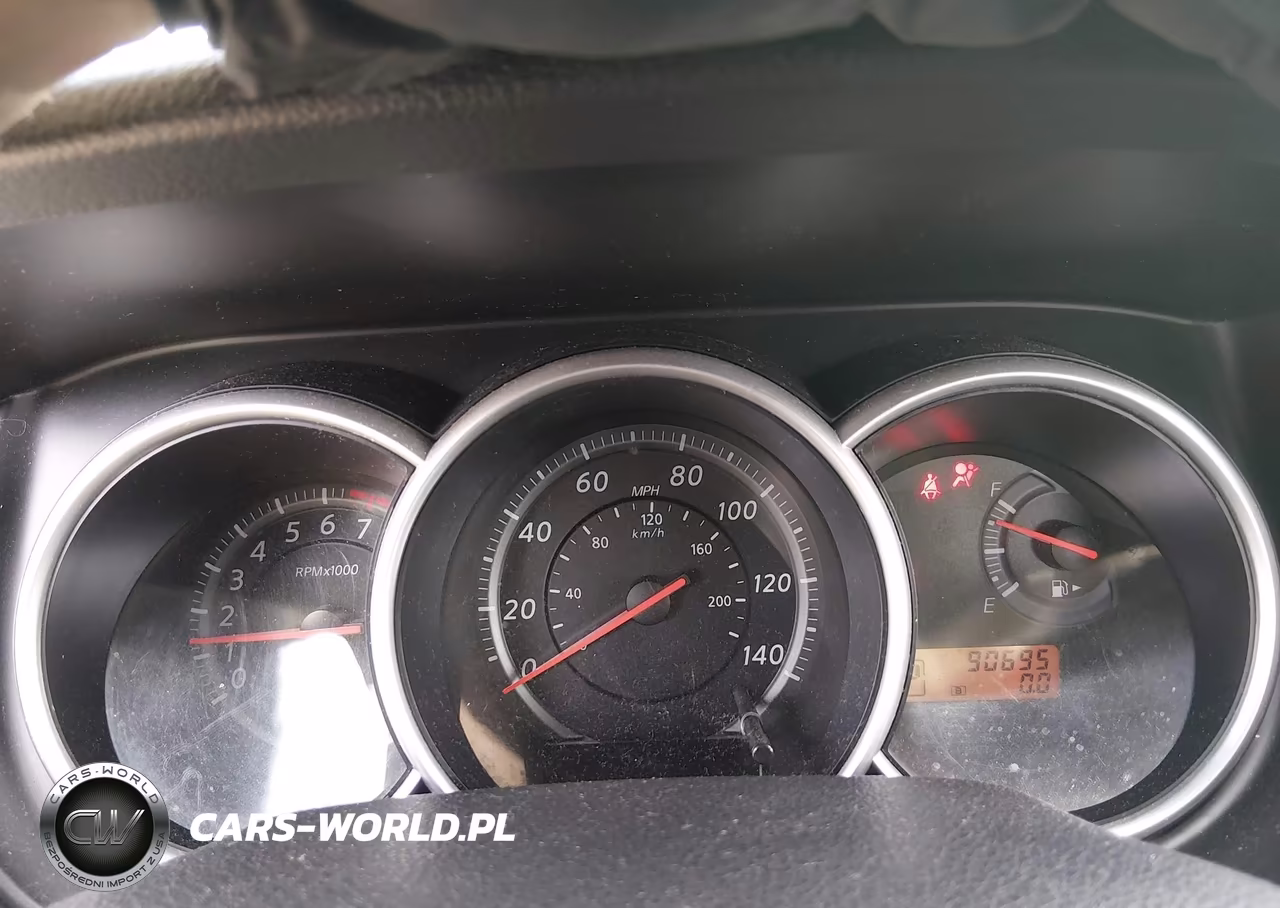 2011 Nissan Versa 1.8S VIN:3N1BC1APXBL470529 - 7