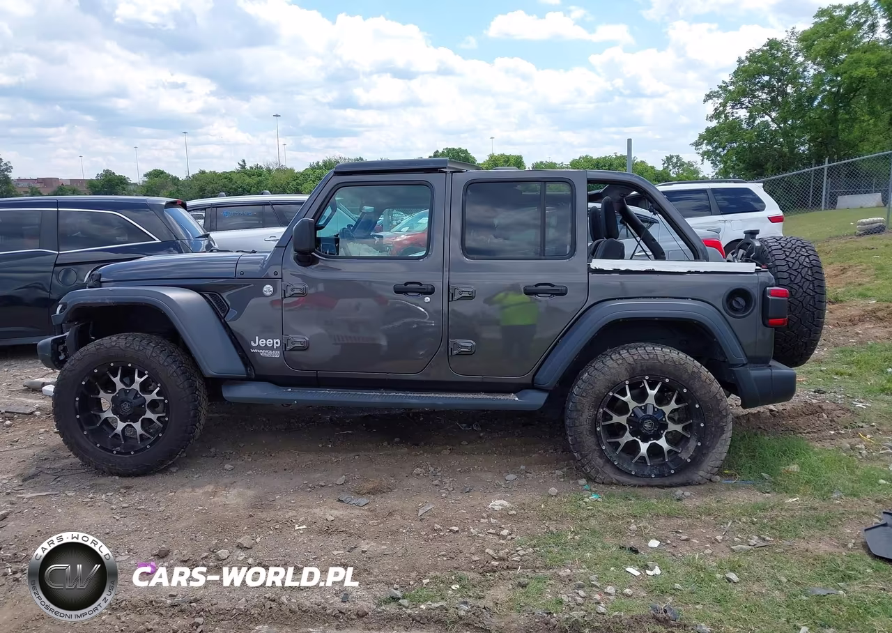 2018 Jeep Wrangler Unlimited Sport S 4X4 VIN:1C4HJXDG9JW280807 - 15