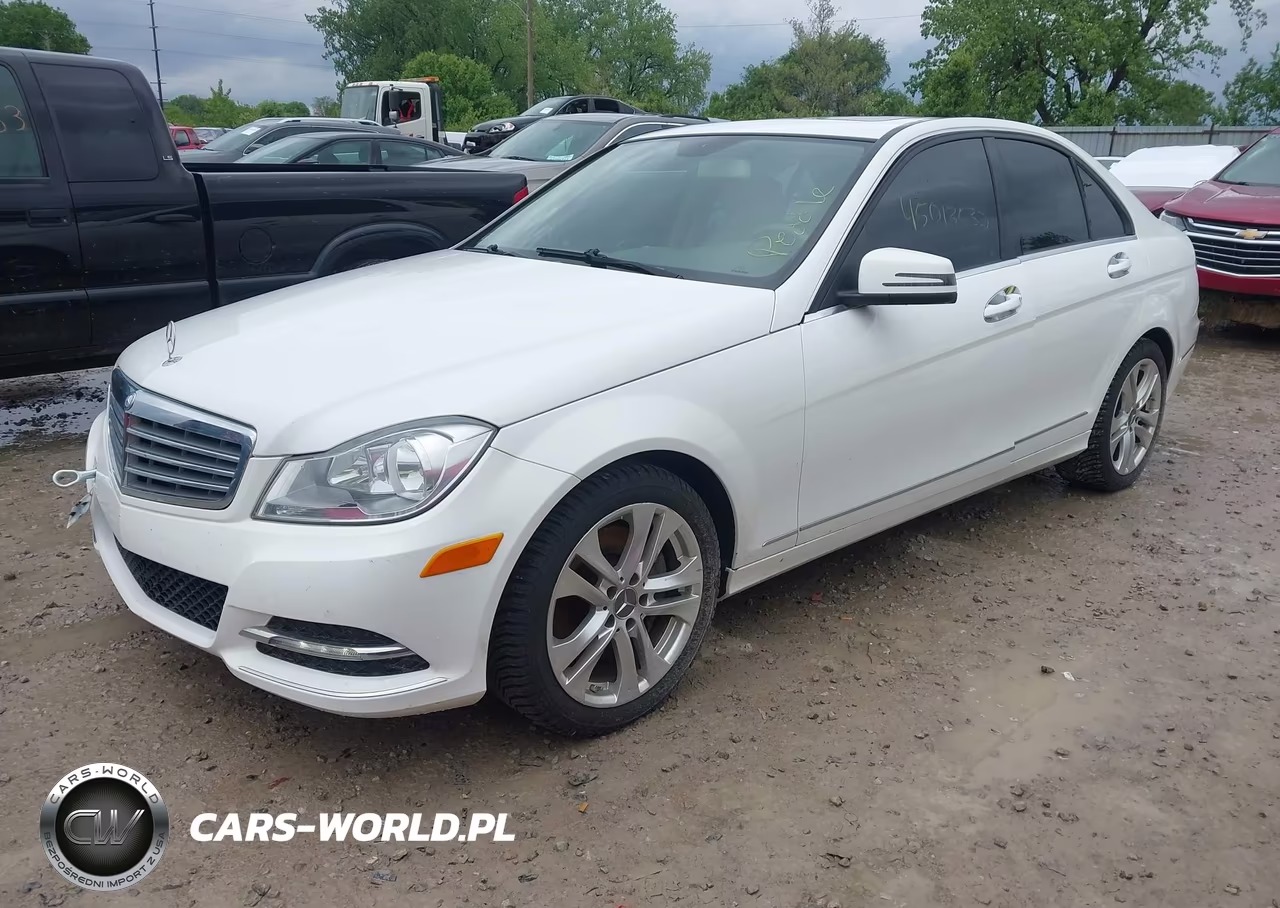 2013 Mercedes-Benz C 300 Luxury 4Matic VIN:WDDGF8AB5DR270652 - 2