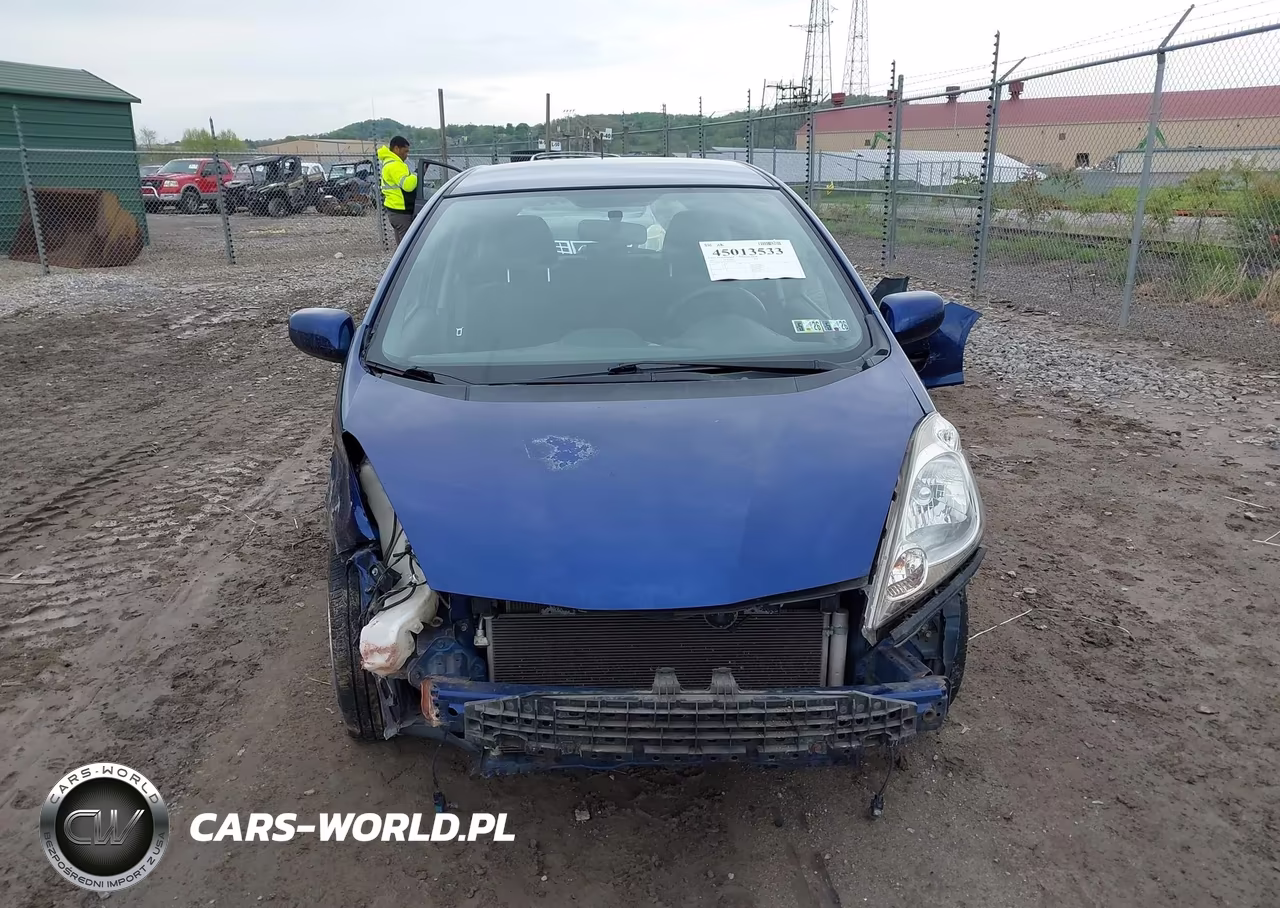 2011 Honda Fit Sport VIN:JHMGE8G55BC005453 - 13