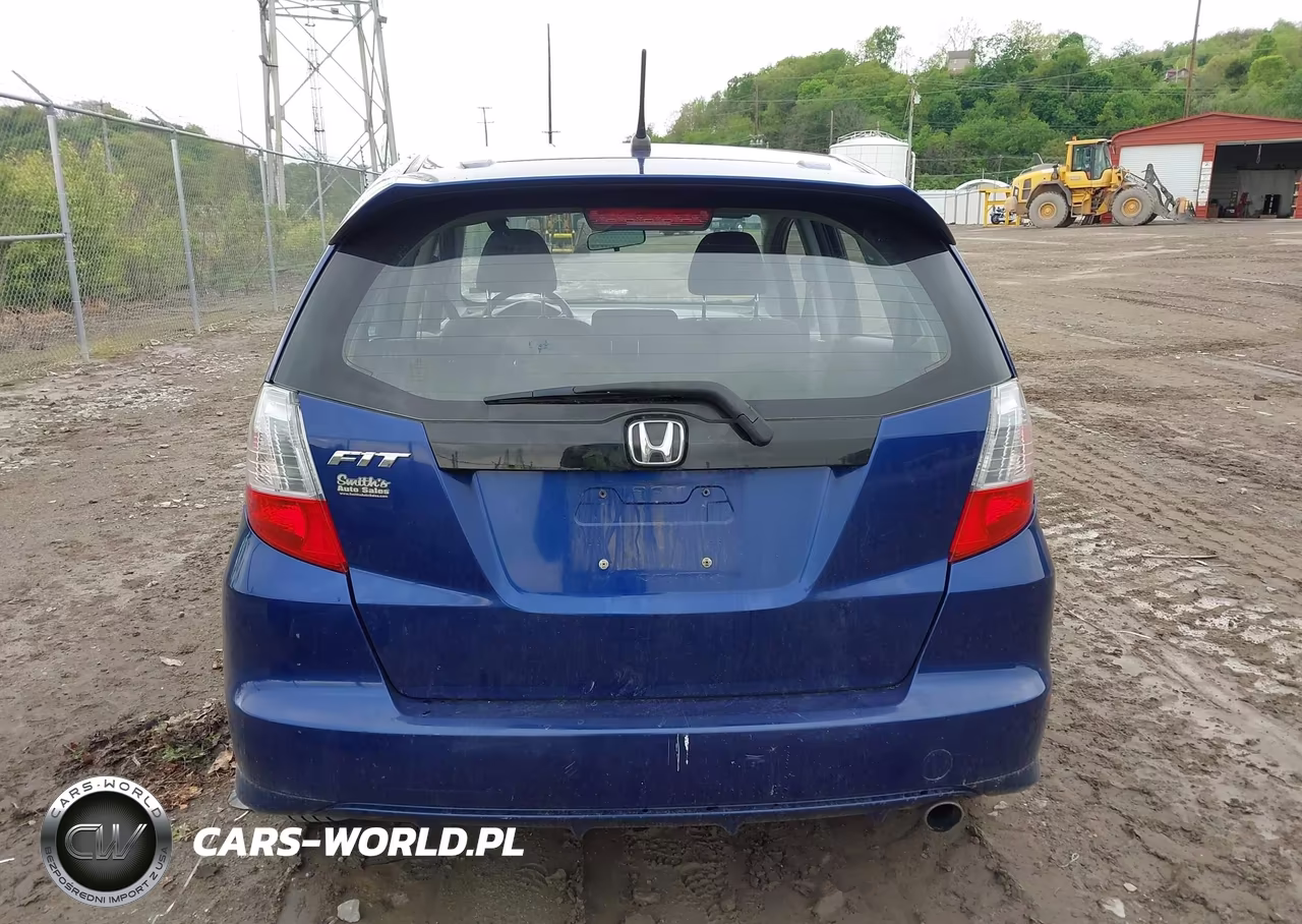2011 Honda Fit Sport VIN:JHMGE8G55BC005453 - 17