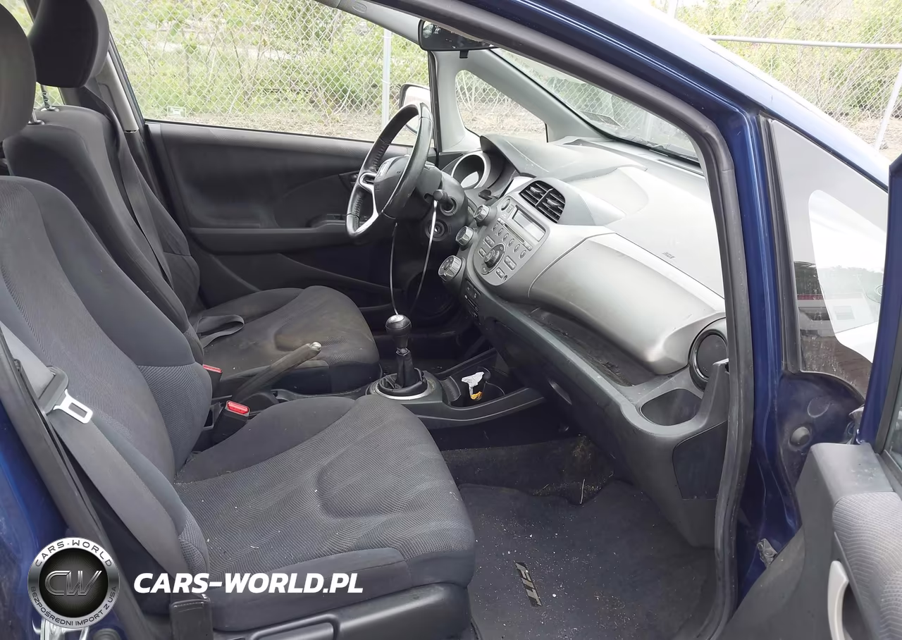 2011 Honda Fit Sport VIN:JHMGE8G55BC005453 - 5