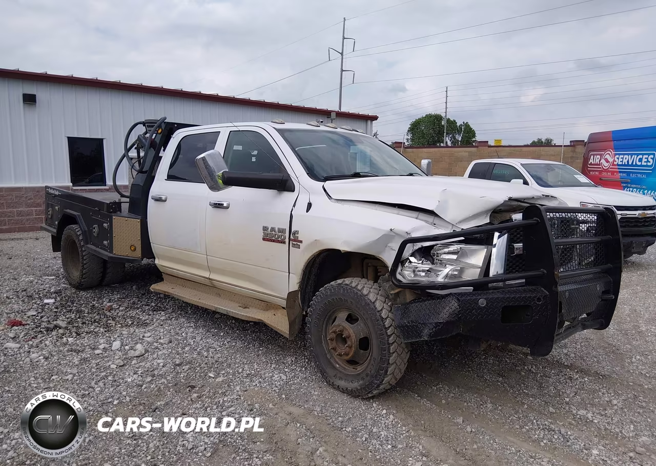 2018 Ram 3500 Tradesman 4X4 8' Box – zdjęcie 1 z 11
