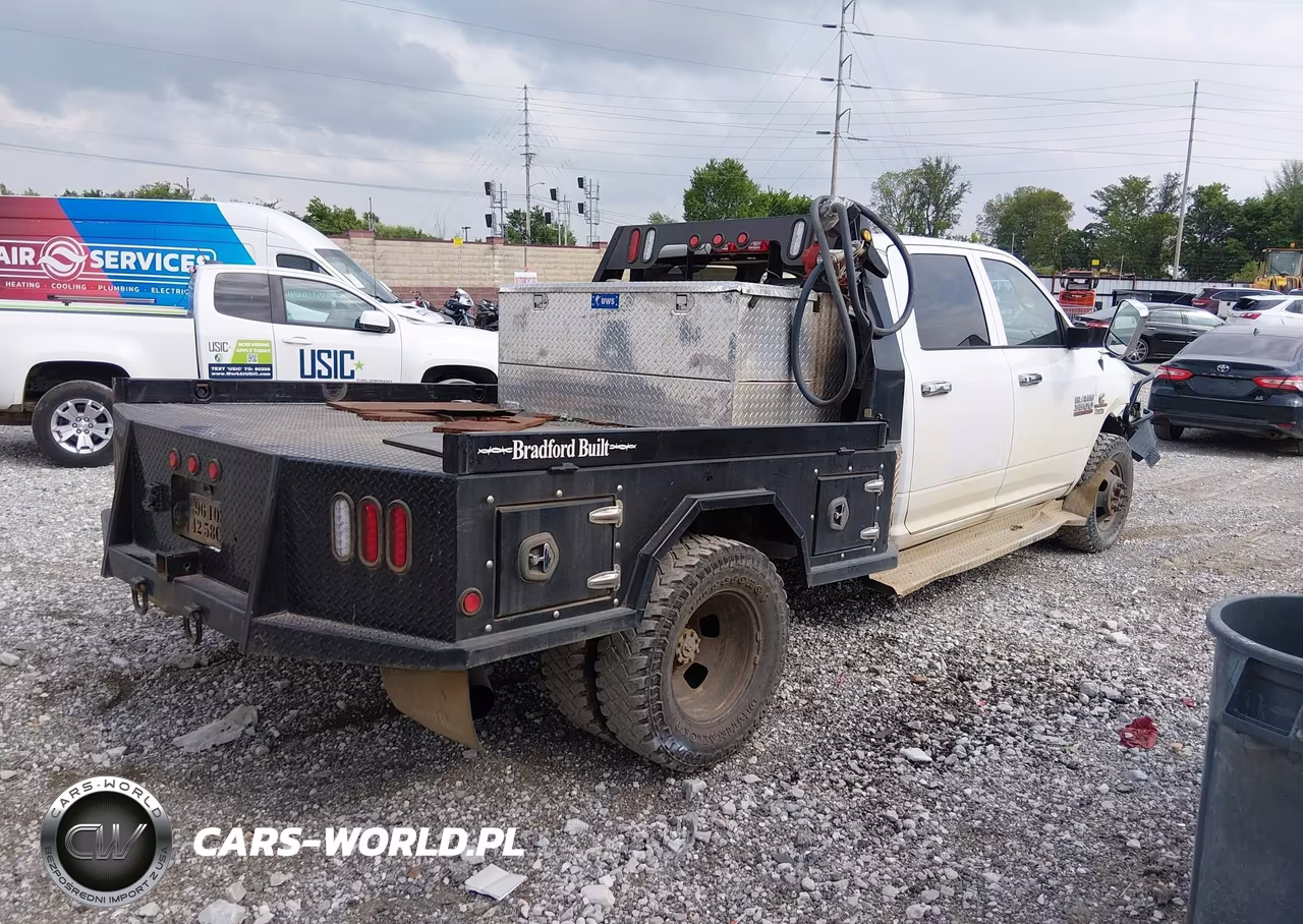 2018 Ram 3500 Tradesman 4X4 8' Box VIN:3C63RRGL3JG143830 - 4