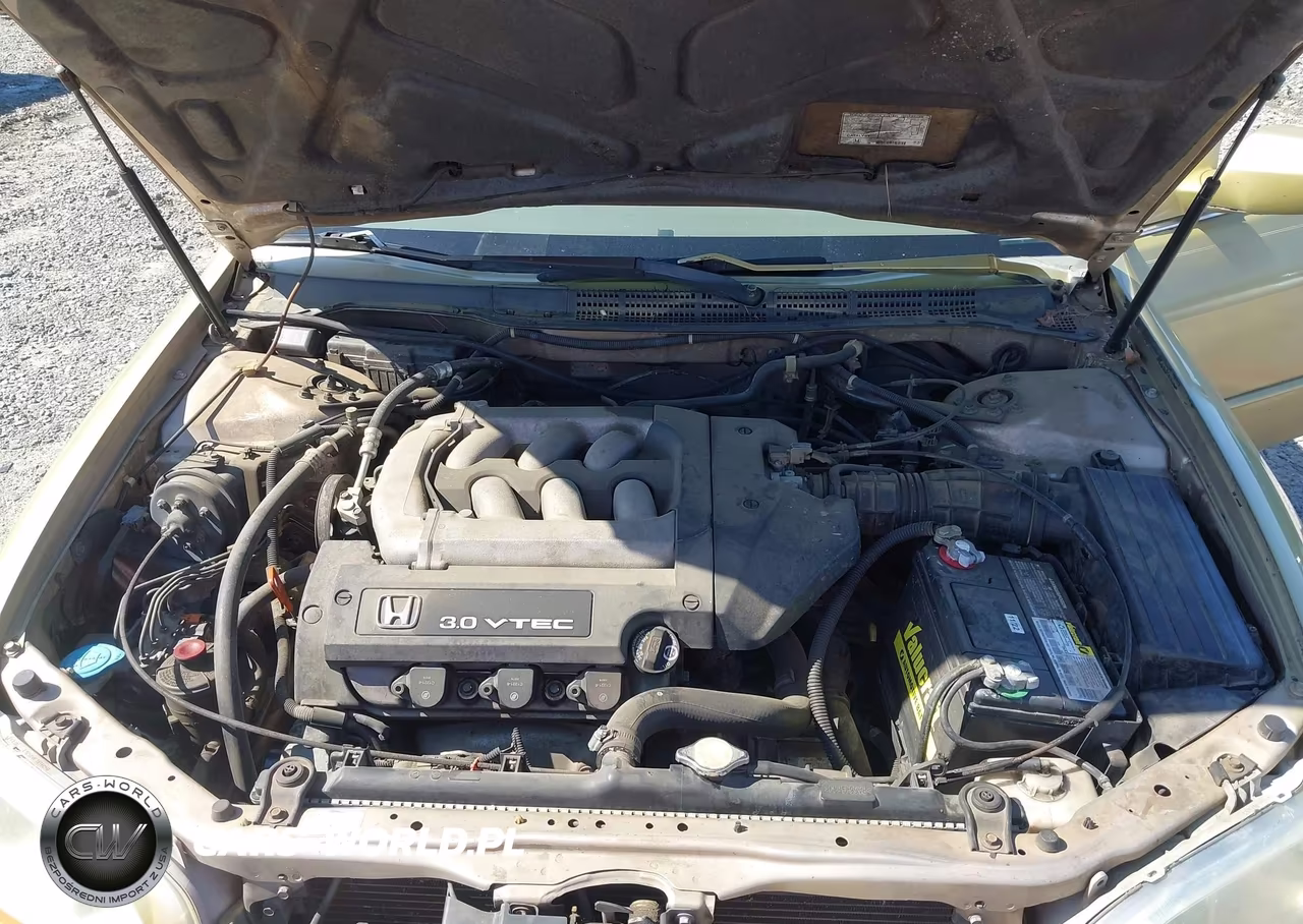 2000 Honda Accord 3.0 Ex VIN:1HGCG1654YA040770 - 10