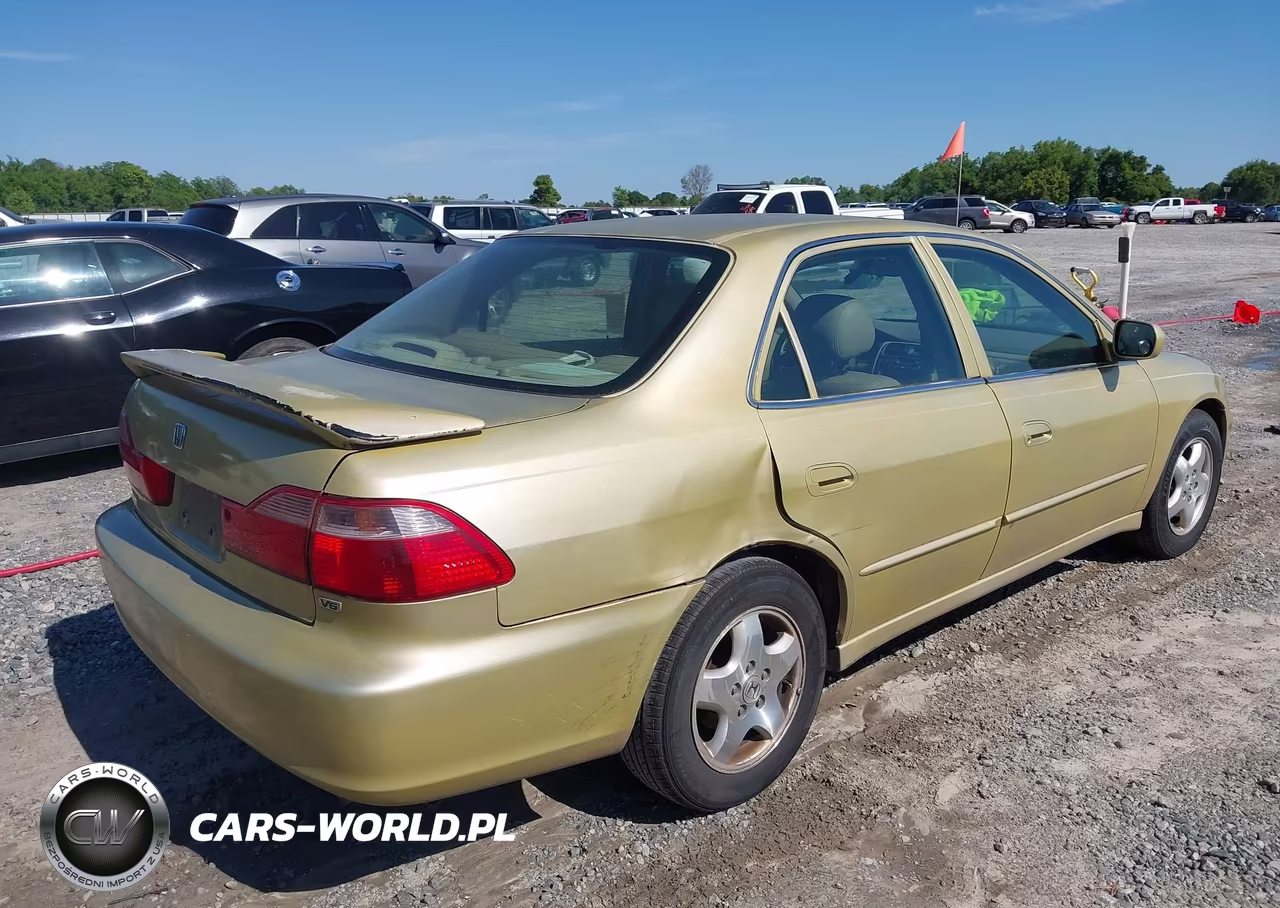 2000 Honda Accord 3.0 Ex VIN:1HGCG1654YA040770 - 6