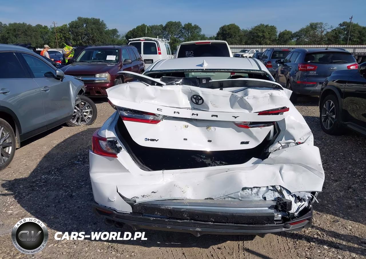 2026 Toyota Camry Se VIN:4T1DAACK1TU218491 - 16