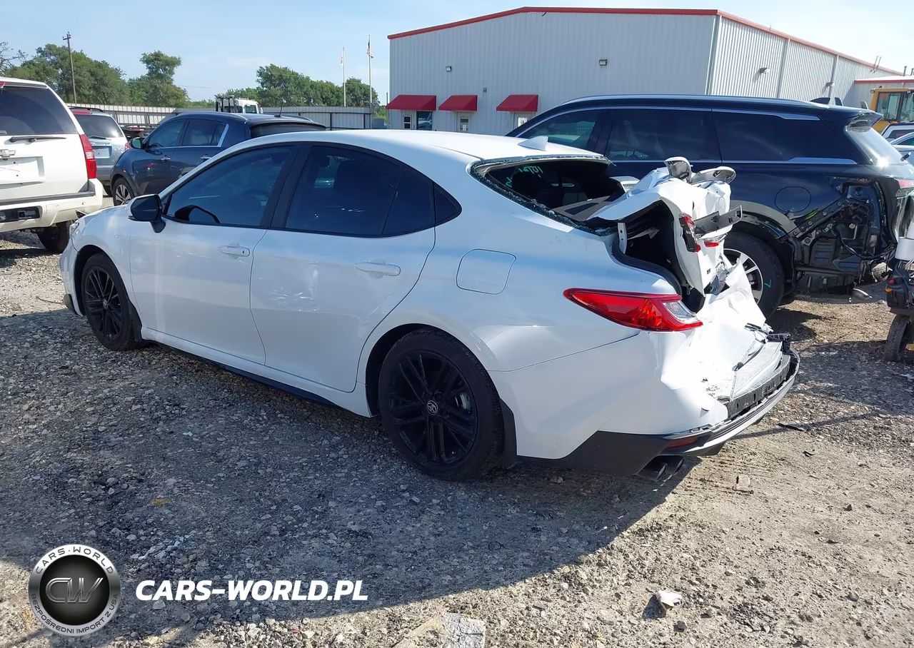 2026 Toyota Camry Se VIN:4T1DAACK1TU218491 - 3