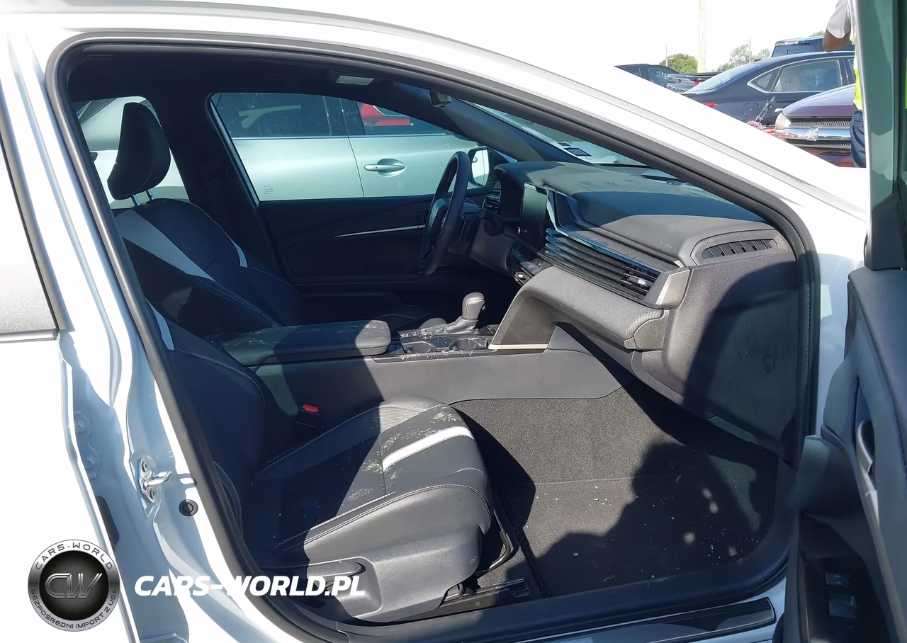 2026 Toyota Camry Se VIN:4T1DAACK1TU218491 - 5