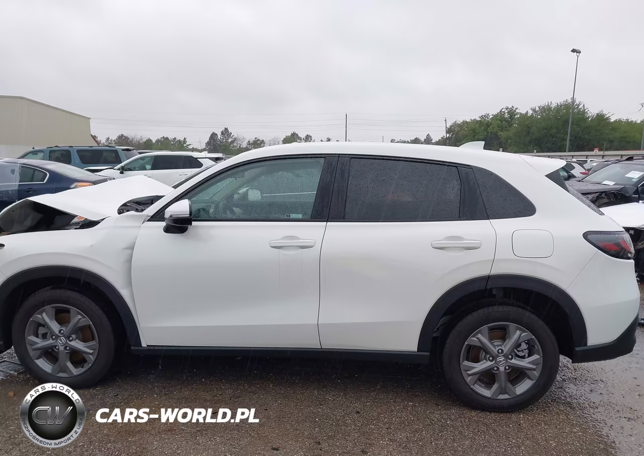 2026 Honda Hr-V Awd Lx VIN:3CZRZ2H33TM704843 - 14