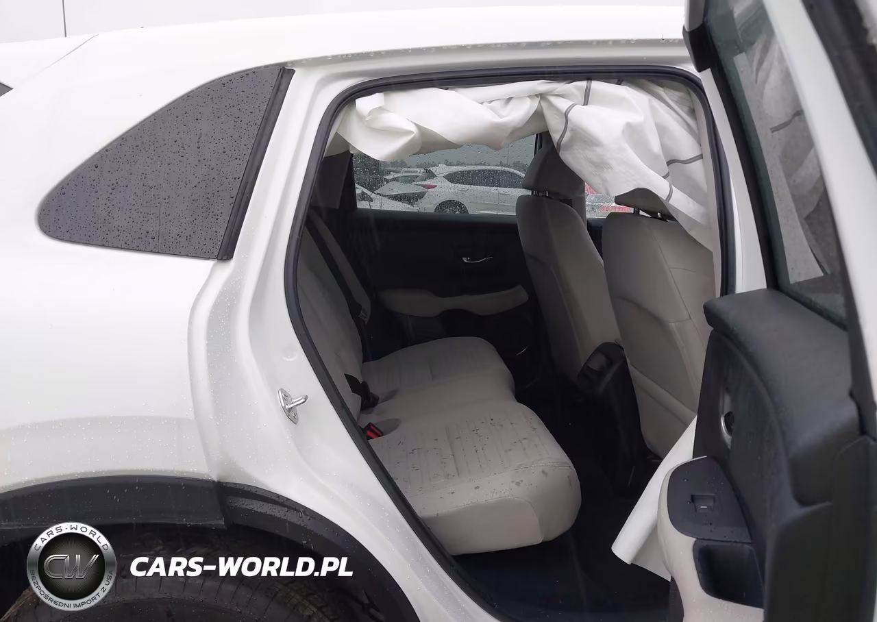 2026 Honda Hr-V Awd Lx VIN:3CZRZ2H33TM704843 - 8