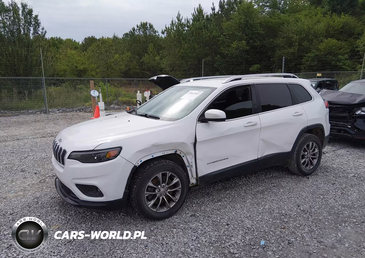 2019 Jeep Cherokee Latitude Plus Fwd VIN:1C4PJLLB0KD160014 - 2