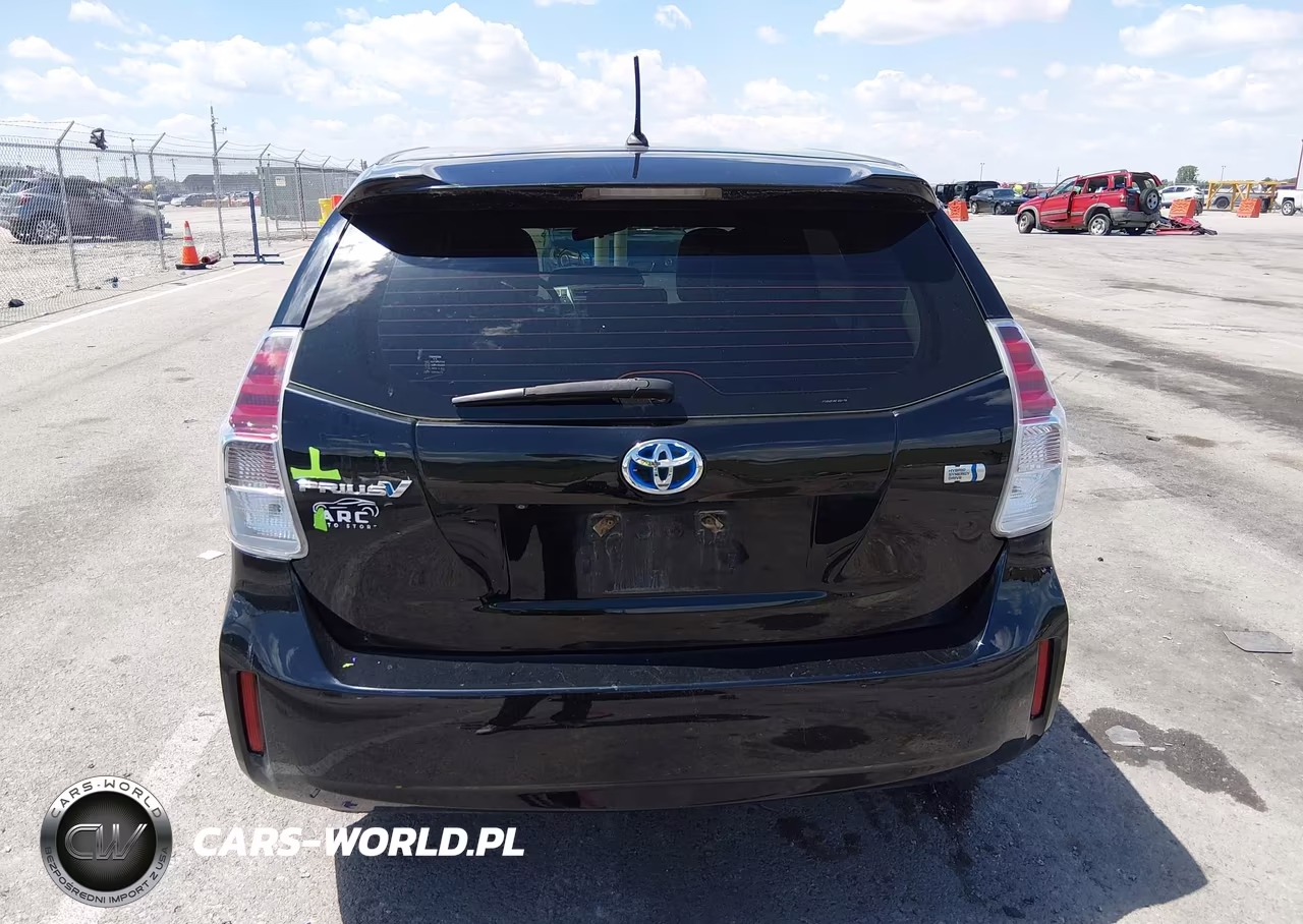 2015 Toyota Prius V Two VIN:JTDZN3EU6FJ024196 - 16
