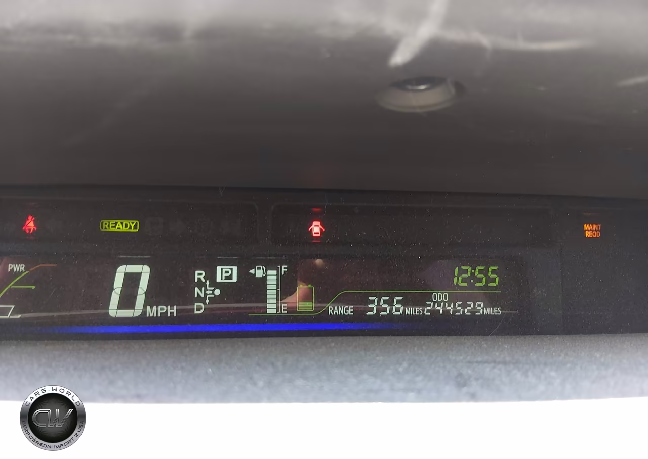 2015 Toyota Prius V Two VIN:JTDZN3EU6FJ024196 - 7