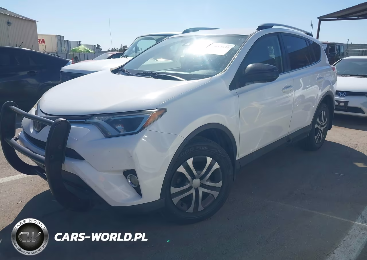 2018 Toyota Rav4 Le VIN:JTMBFREVXJJ719977 - 2