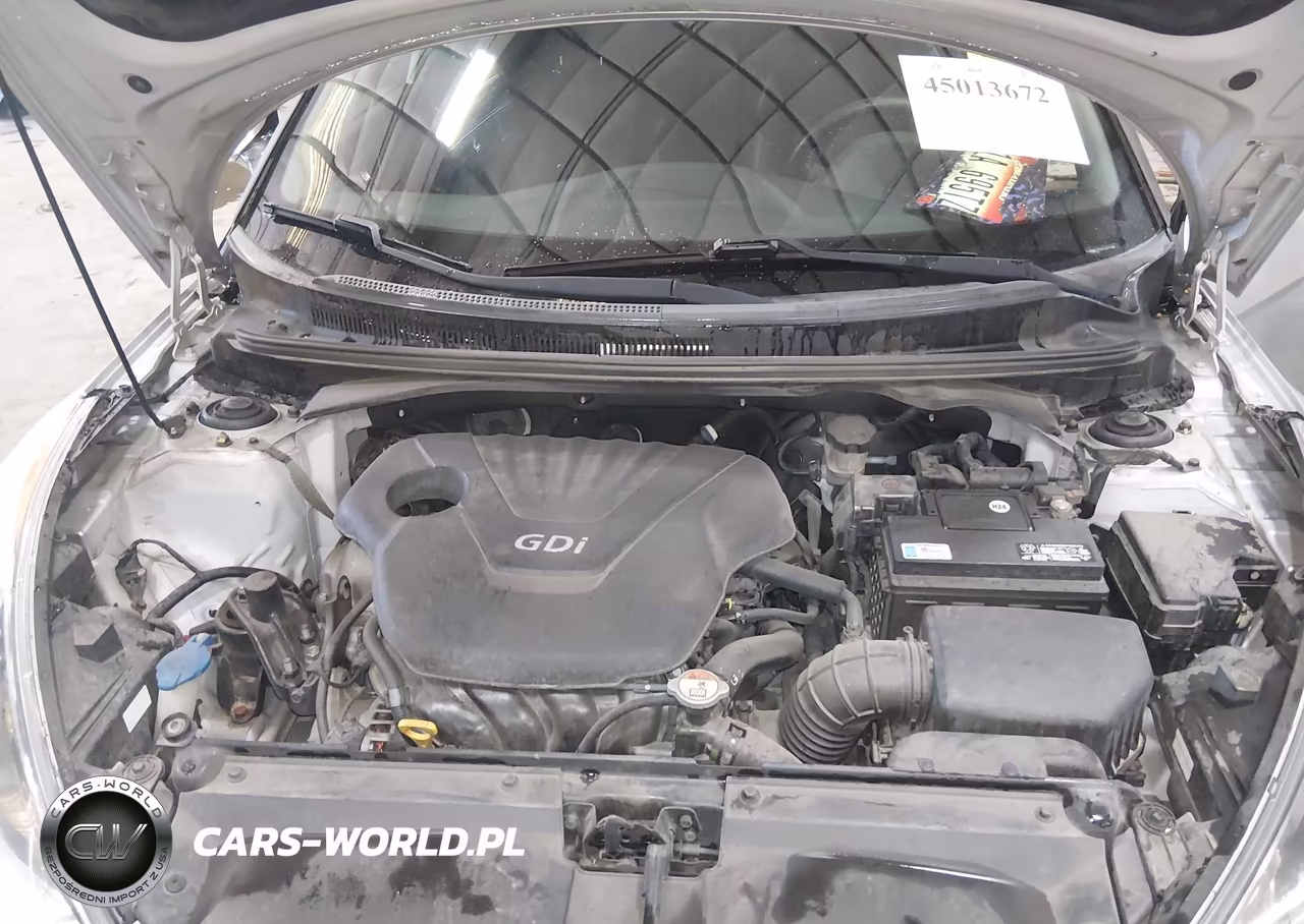 2012 Hyundai Veloster Base W-Black VIN:KMHTC6AD0CU079462 - 10