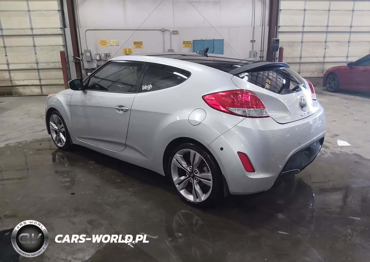 2012 Hyundai Veloster Base W-Black VIN:KMHTC6AD0CU079462 - 3