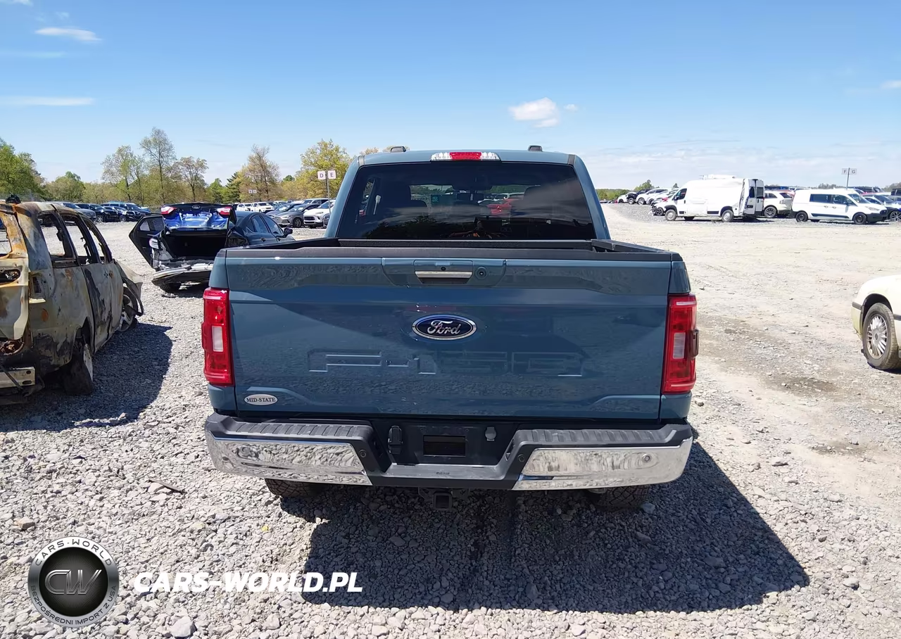 2023 Ford F-150 Xlt VIN:1FTFW1E55PKE38613 - 16