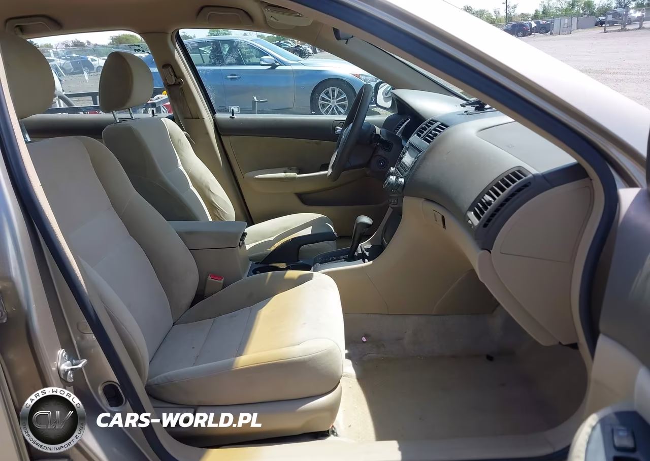 2003 Honda Accord 2.4 Lx VIN:1HGCM56393A110903 - 5