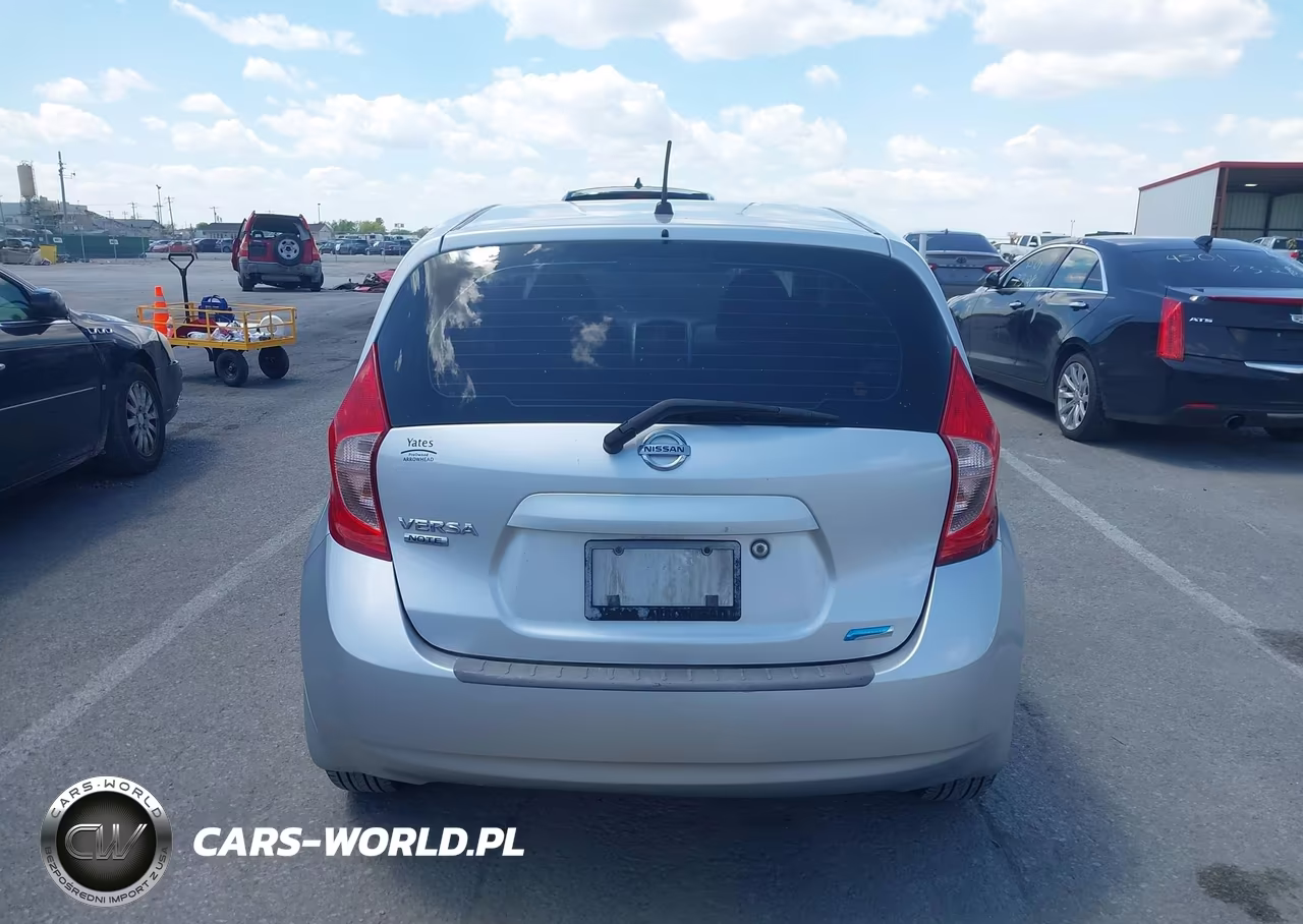 2015 Nissan Versa Note S Plus VIN:3N1CE2CPXFL449140 - 16