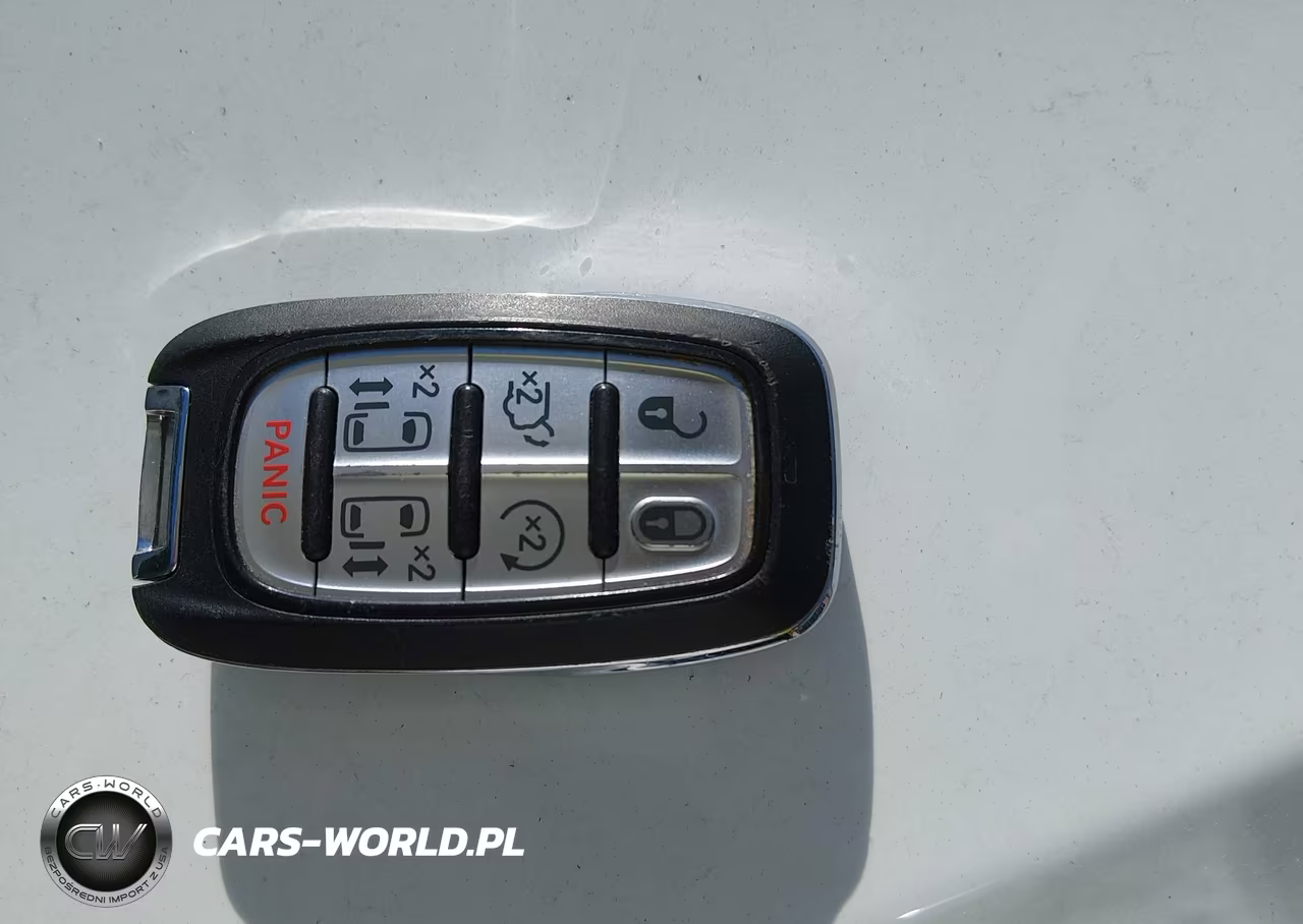 2022 Chrysler Pacifica Limited VIN:2C4RC1GG1NR158495 - 11