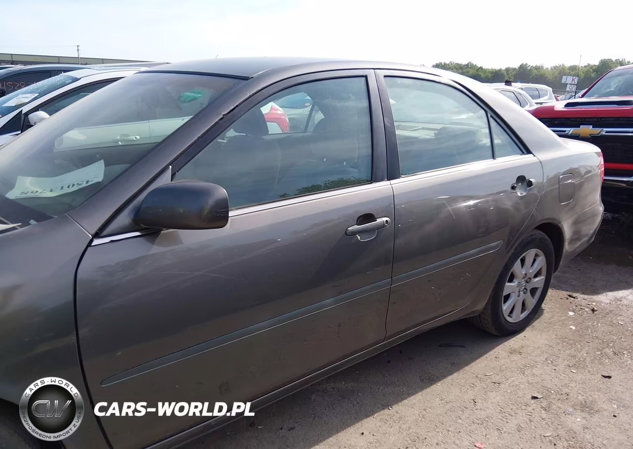 2004 Toyota Camry Le VIN:4T1BE32K34U803454 - 14