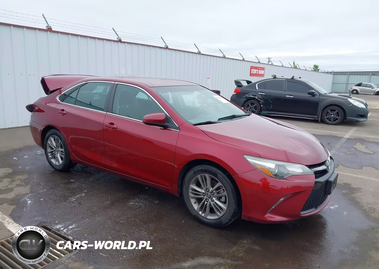 2015 Toyota Camry Se – zdjęcie 1 z 16