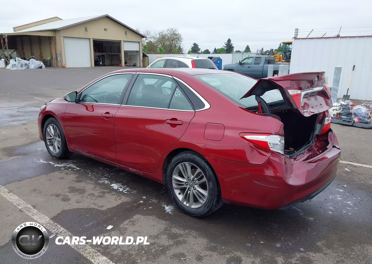 2015 Toyota Camry Se VIN:4T1BF1FK2FU919369 - 3