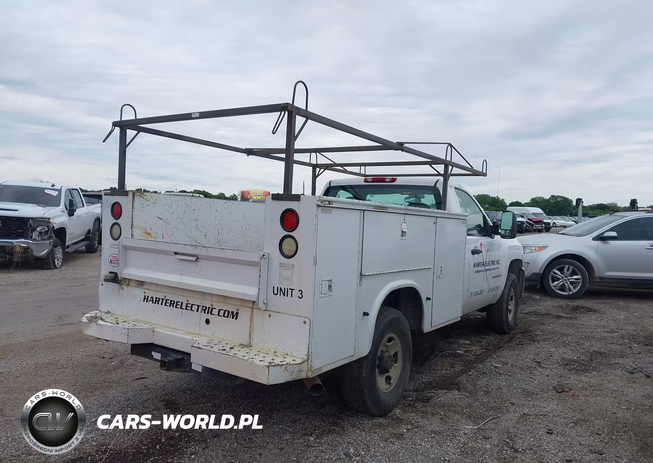 2007 Chevrolet Silverado 2500Hd Work Truck VIN:1GBHC24K27E522468 - 4