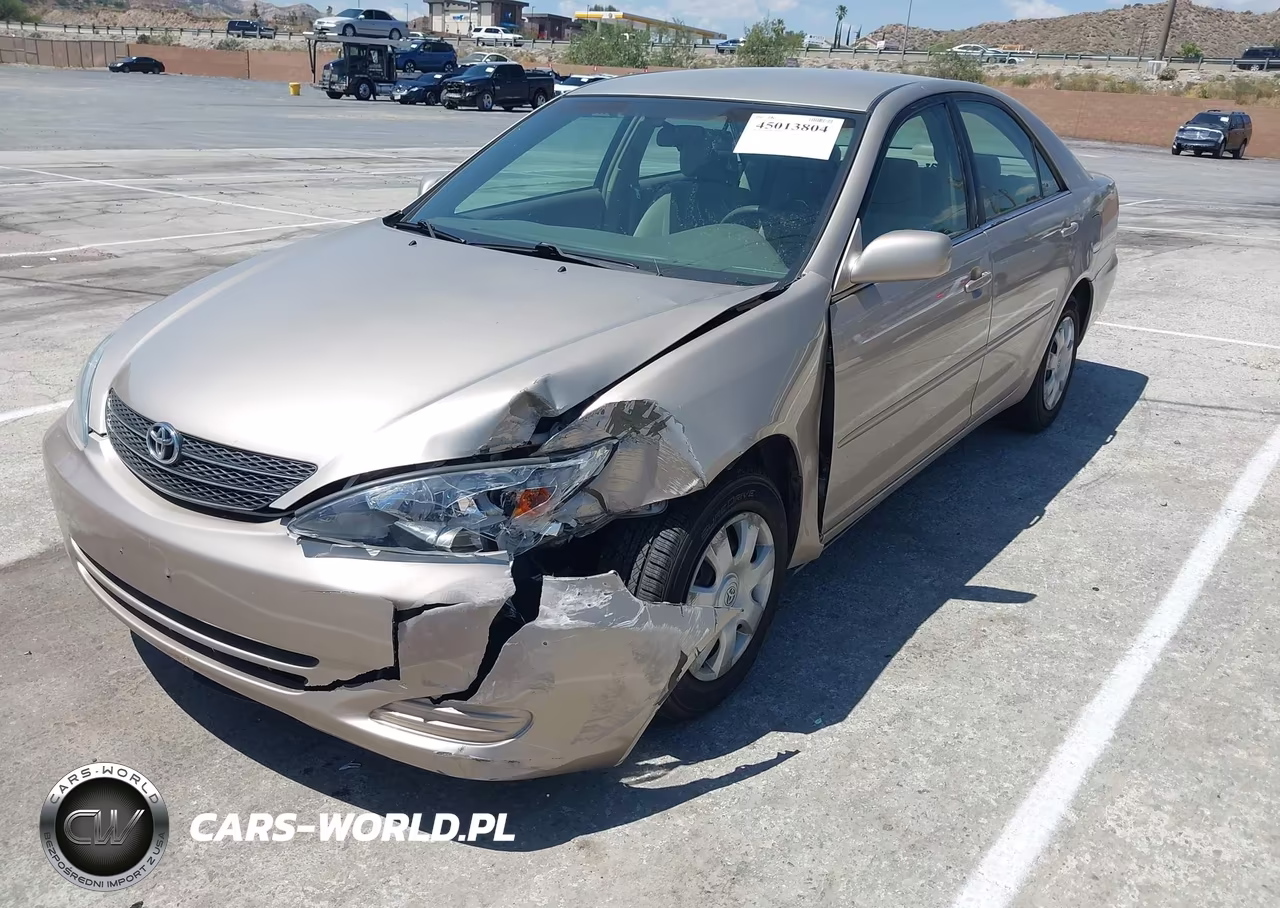 2003 Toyota Camry Le VIN:4T1BE32K73U252329 - 2