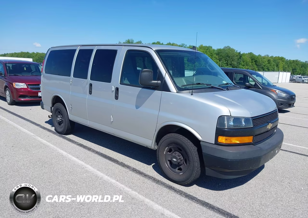 2019 Chevrolet Express 2500 Ls