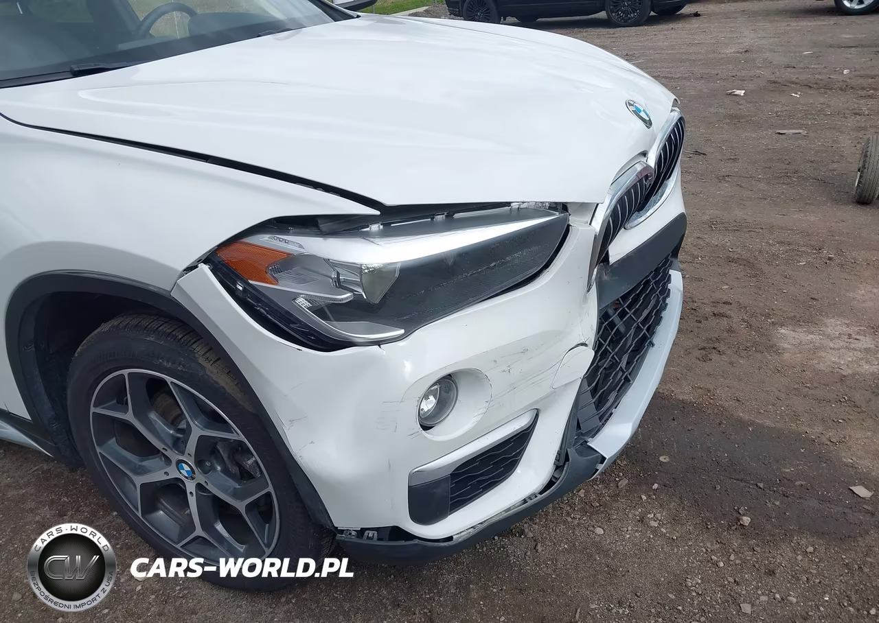 2018 BMW X1 xDrive28I VIN:WBXHT3C38J5K20589 - 17