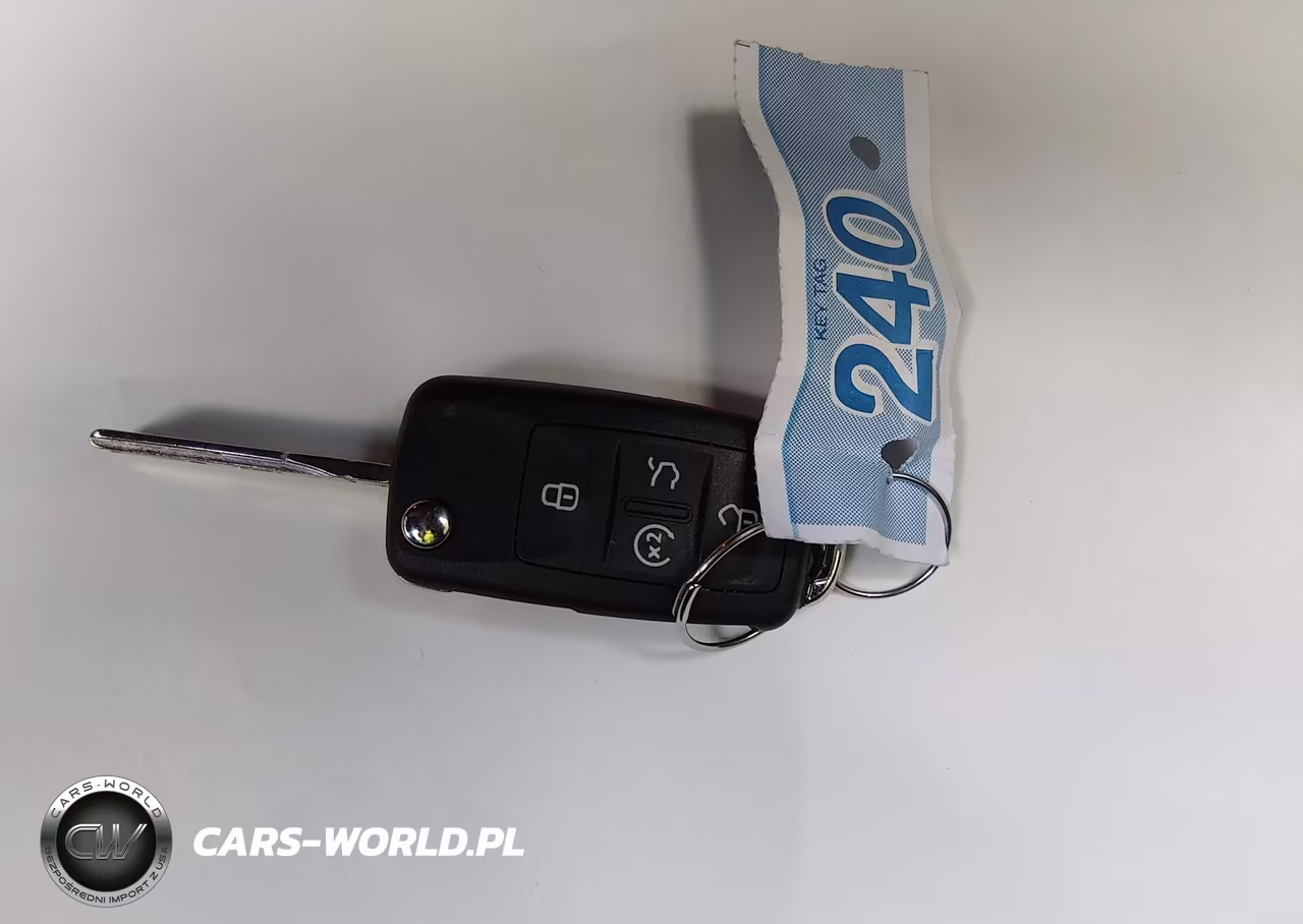 2020 Volkswagen Passat 2.0T R-Line VIN:1VWMA7A32LC026499 - 11