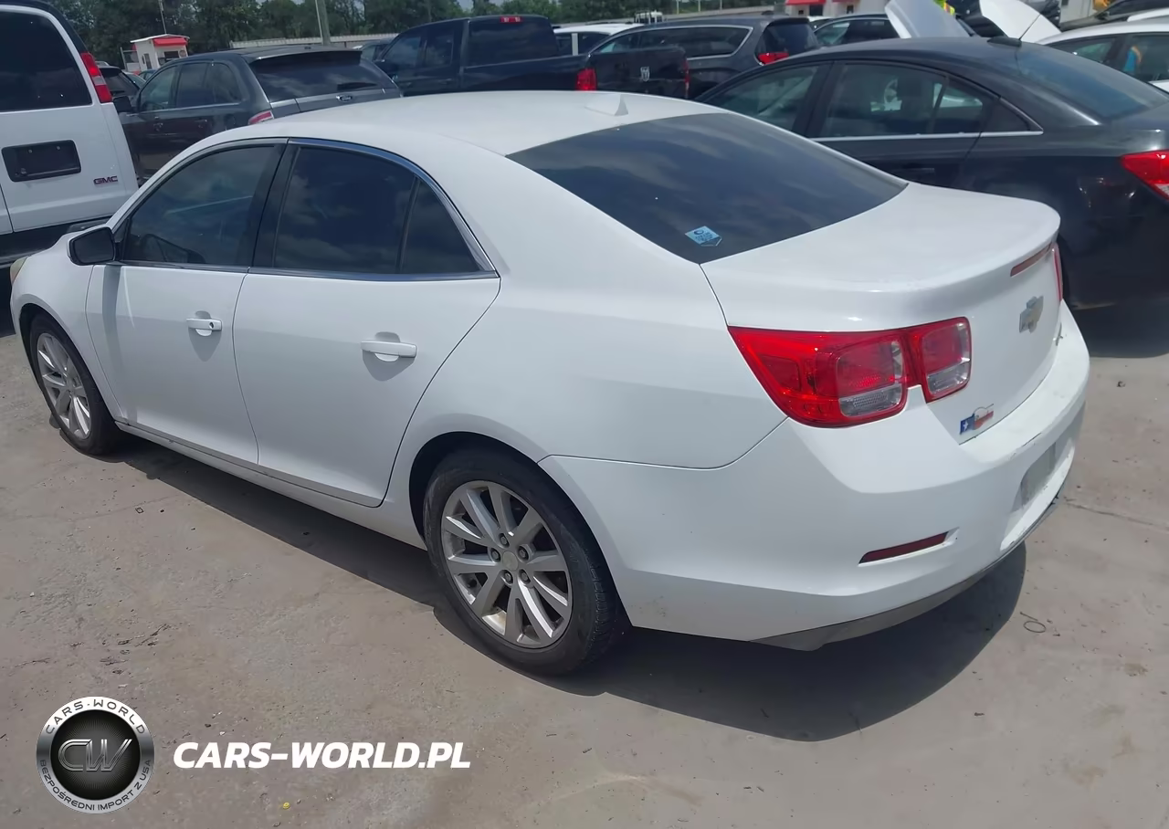 2013 Chevrolet Malibu 2Lt VIN:1G11E5SA4DF325819 - 3