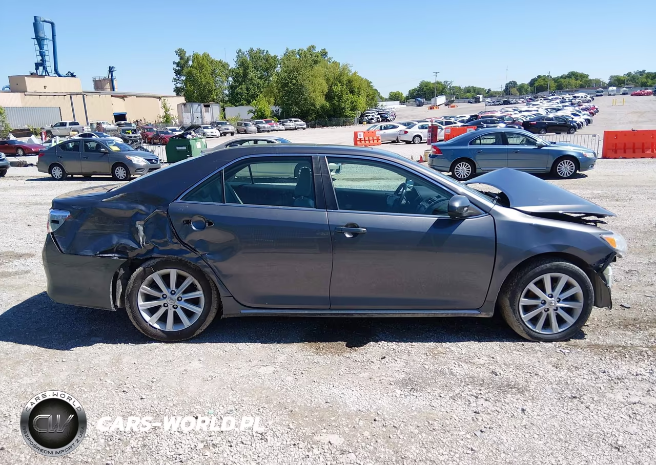 2014 Toyota Camry Xle V6 VIN:4T1BK1FK2EU544531 - 13