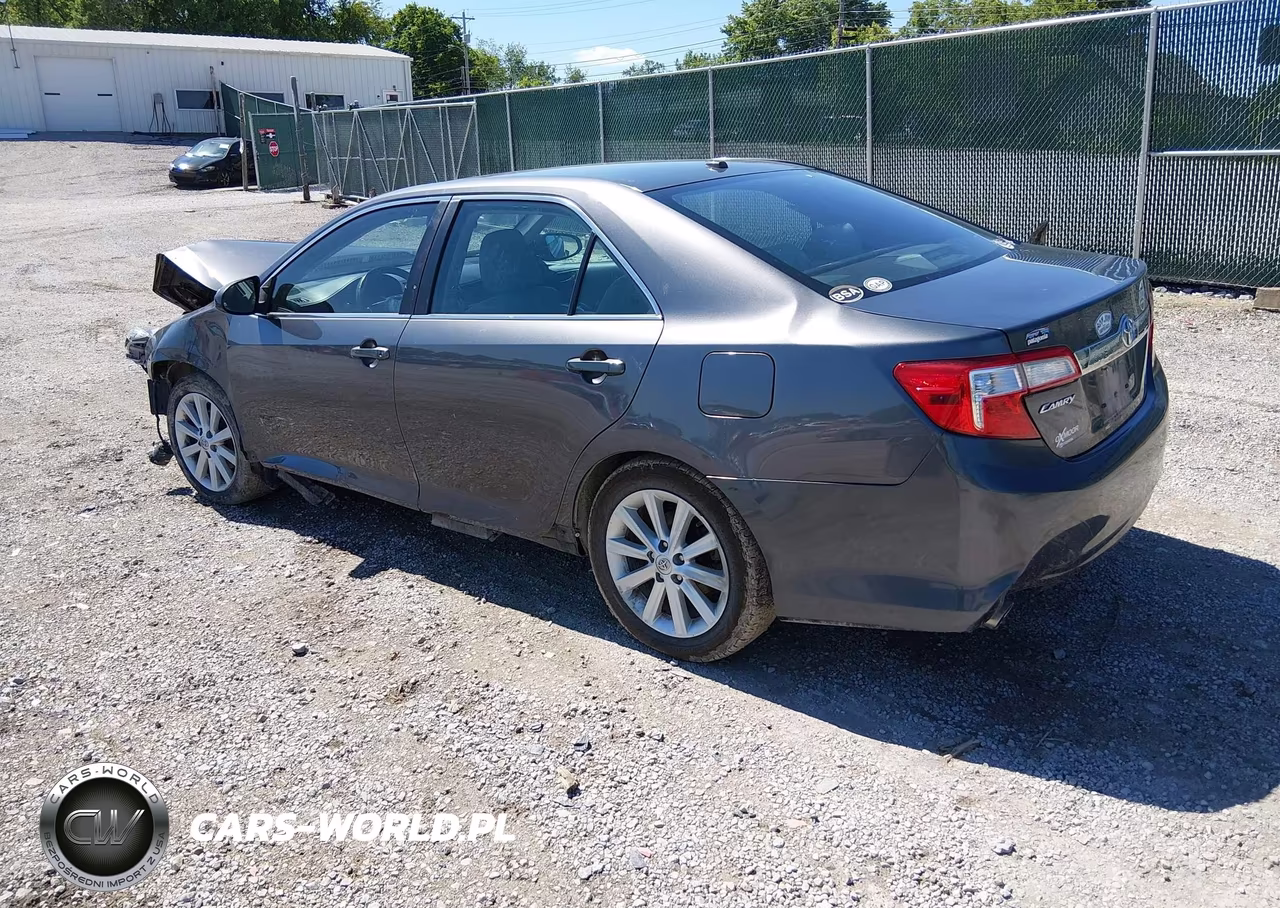 2014 Toyota Camry Xle V6 VIN:4T1BK1FK2EU544531 - 3