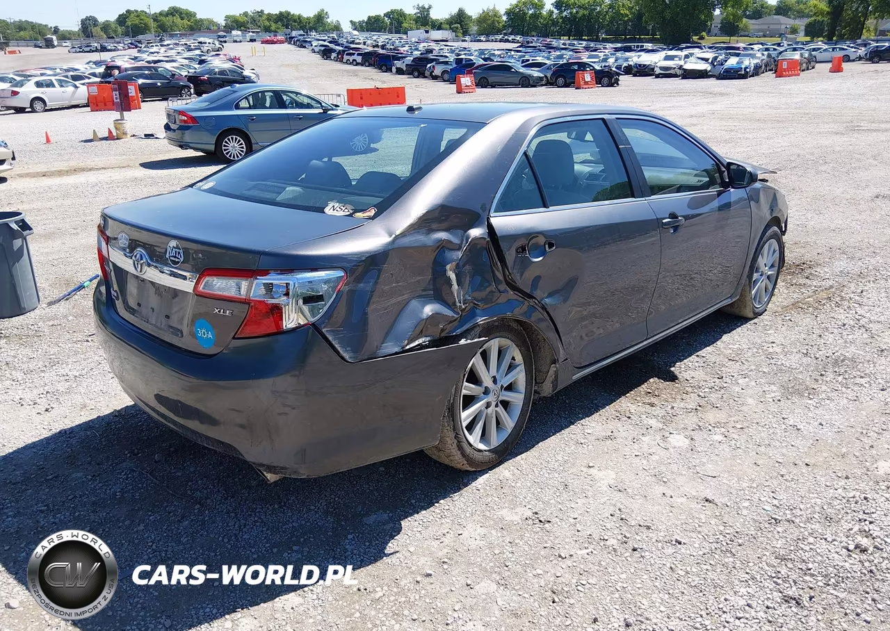 2014 Toyota Camry Xle V6 VIN:4T1BK1FK2EU544531 - 4