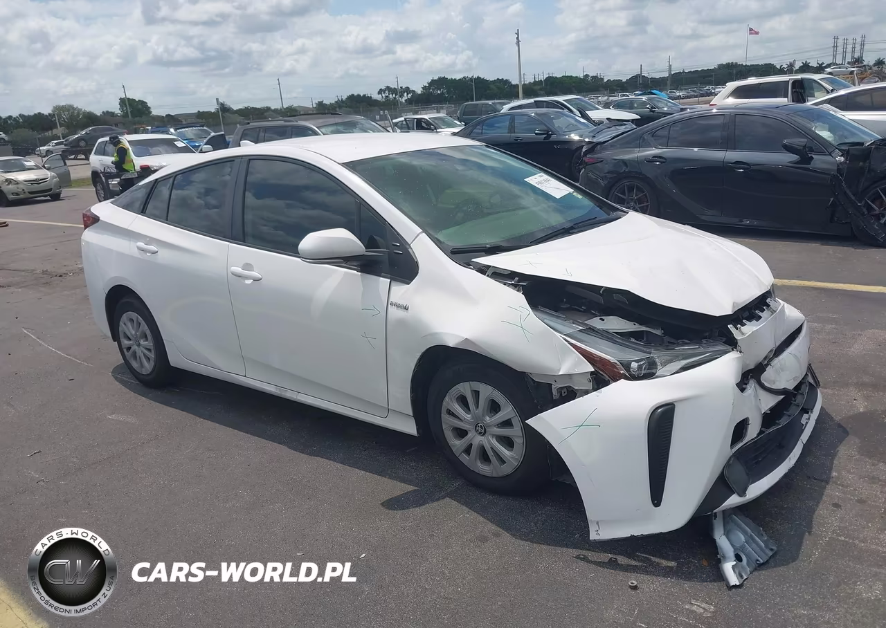2019 Toyota Prius L Eco