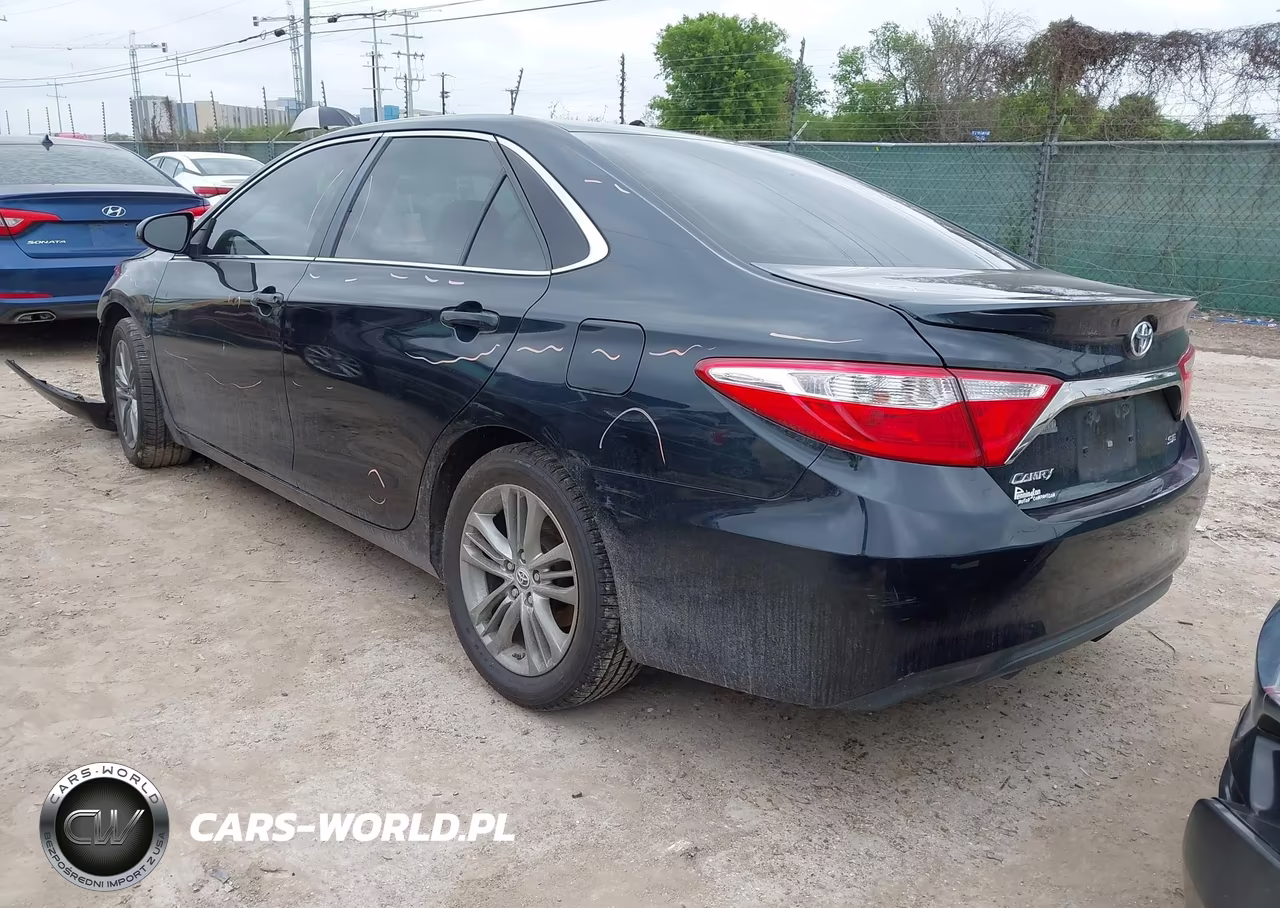 2015 Toyota Camry Se VIN:4T1BF1FK1FU096708 - 3
