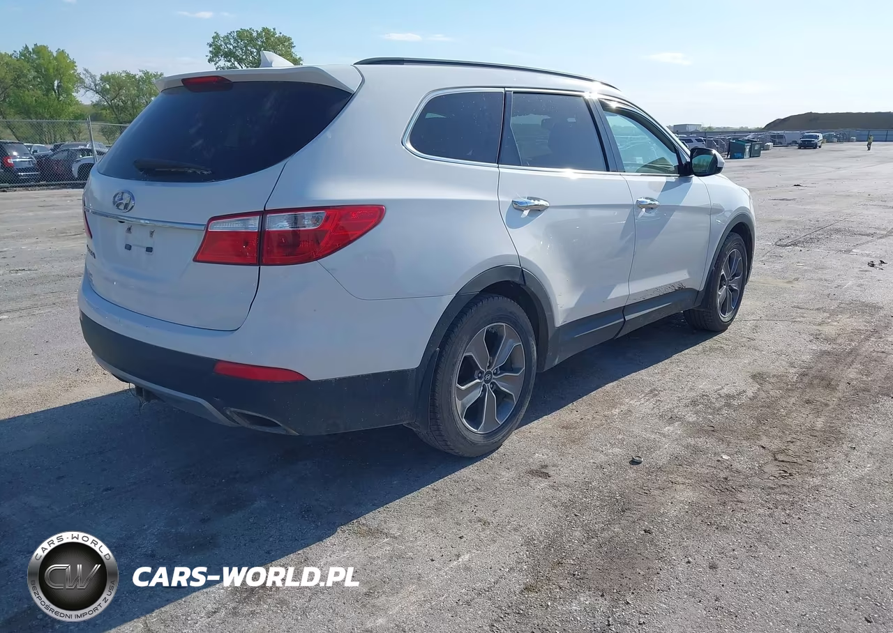 2016 Hyundai Santa Fe Se VIN:KM8SM4HF4GU155713 - 4