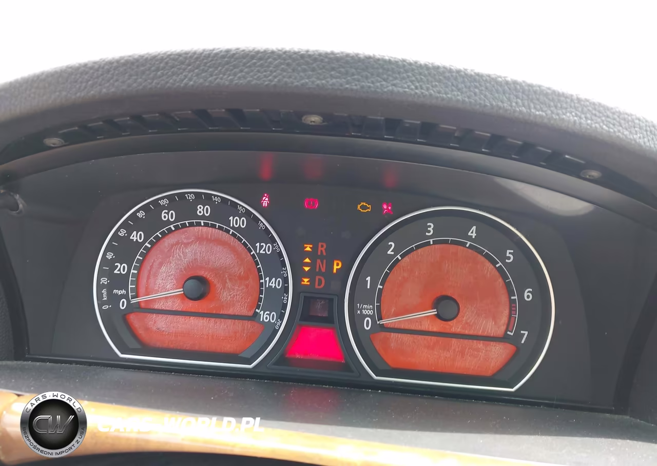 2006 BMW 750Li VIN:WBAHN83576DT32977 - 7