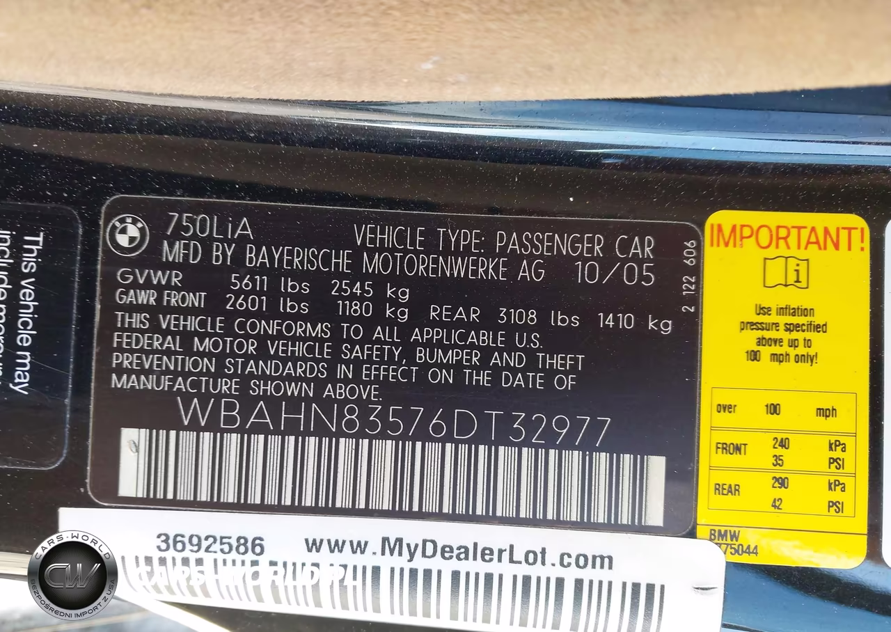2006 BMW 750Li VIN:WBAHN83576DT32977 - 9