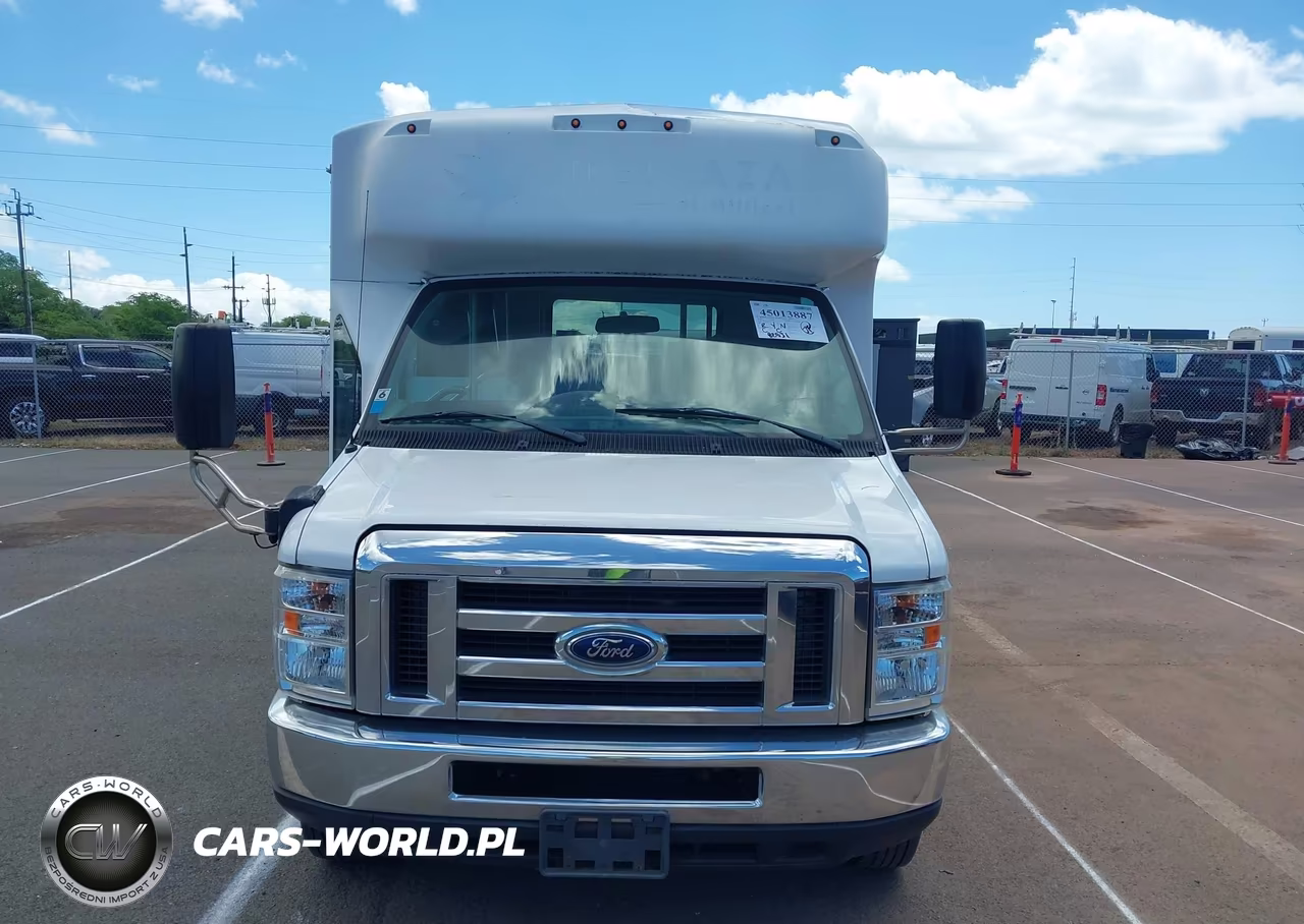 2018 Ford E-350 Cutaway VIN:1FDEE3FS5JDC04171 - 11