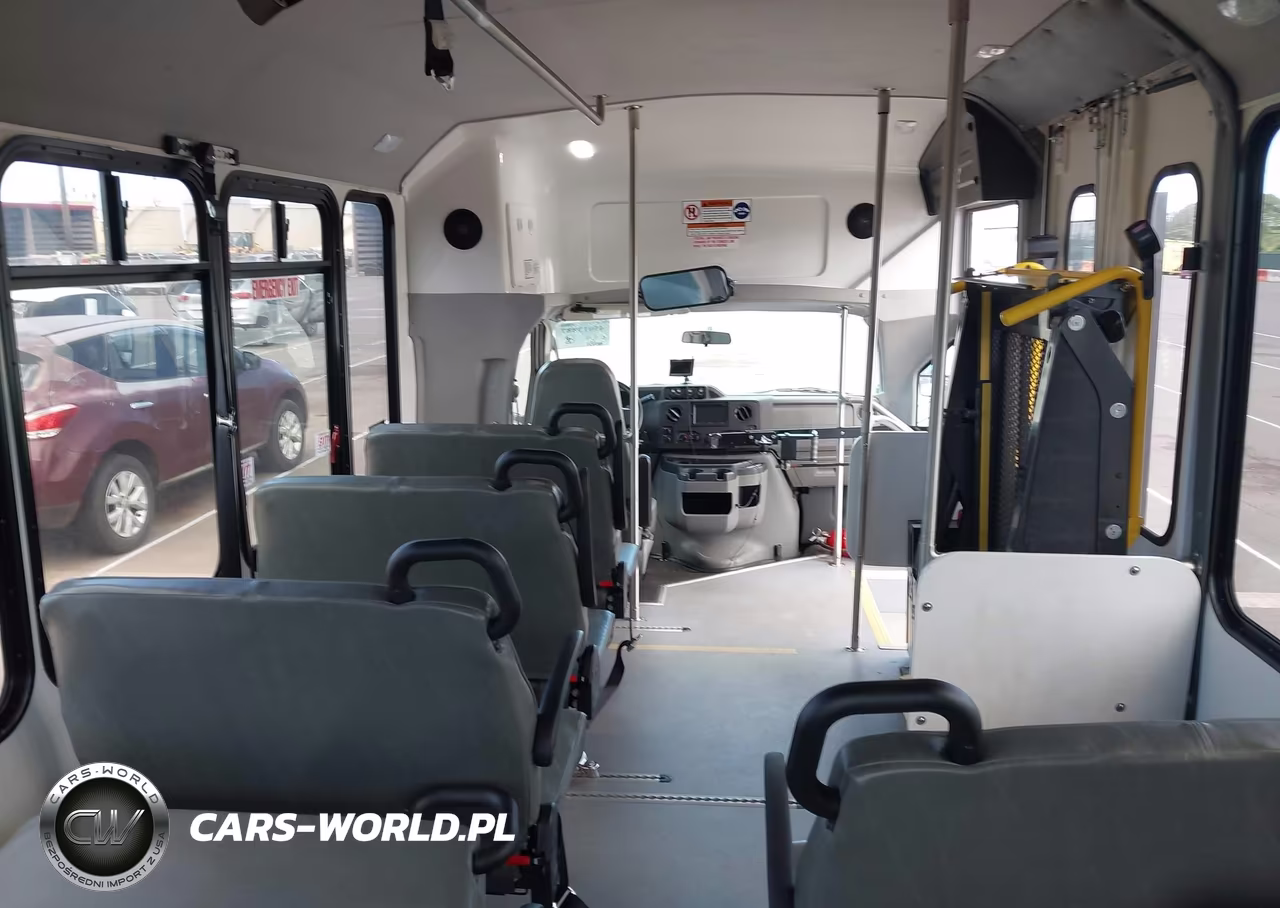 2018 Ford E-350 Cutaway VIN:1FDEE3FS5JDC04171 - 6
