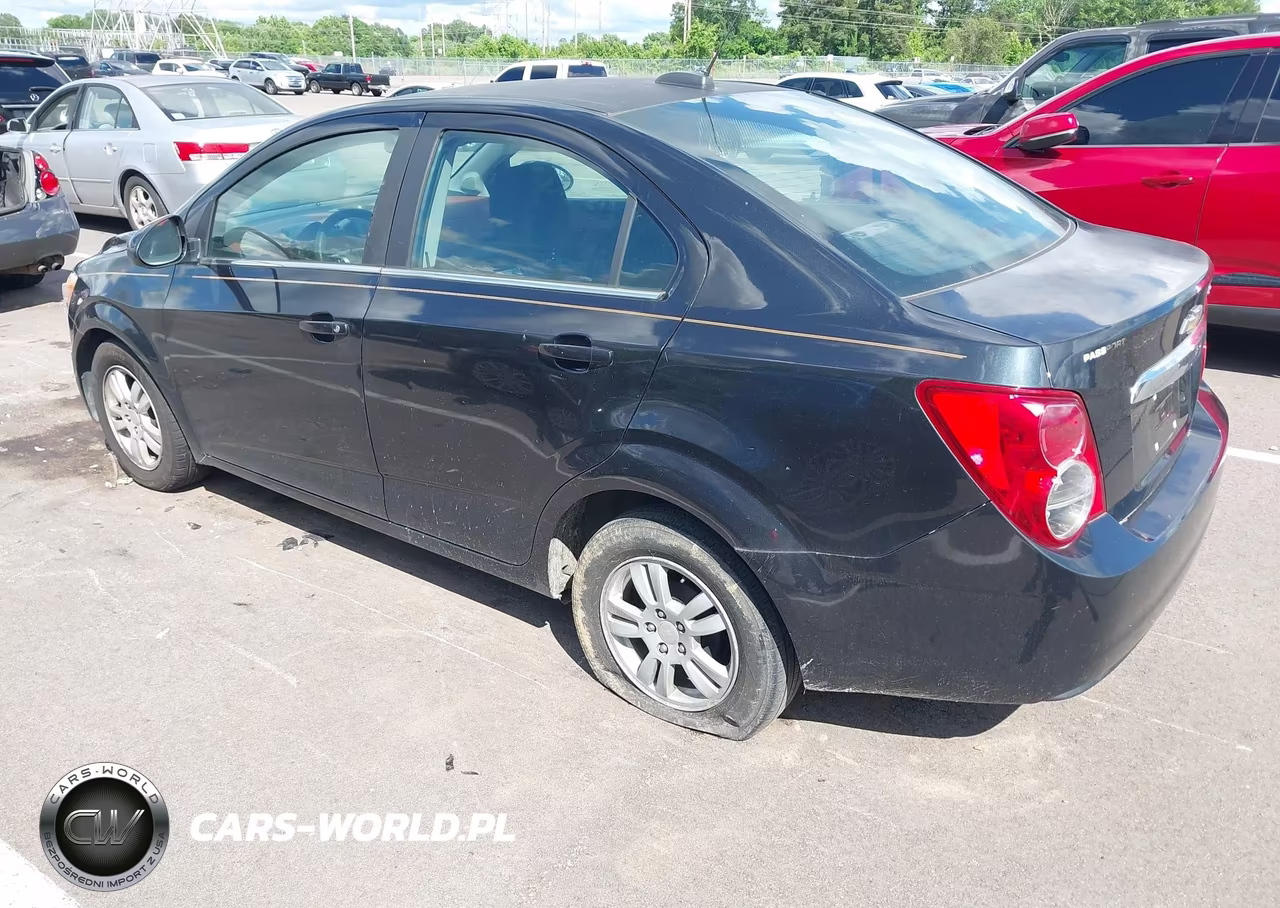 2015 Chevrolet Sonic Lt Auto VIN:1G1JC5SG2F4141830 - 3