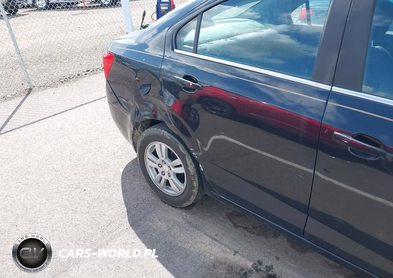 2015 Chevrolet Sonic Lt Auto VIN:1G1JC5SG2F4141830 - 6