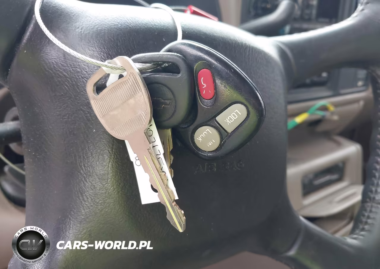 2002 Chevrolet Silverado 1500 Ls VIN:2GCEK19TX21214312 - 11